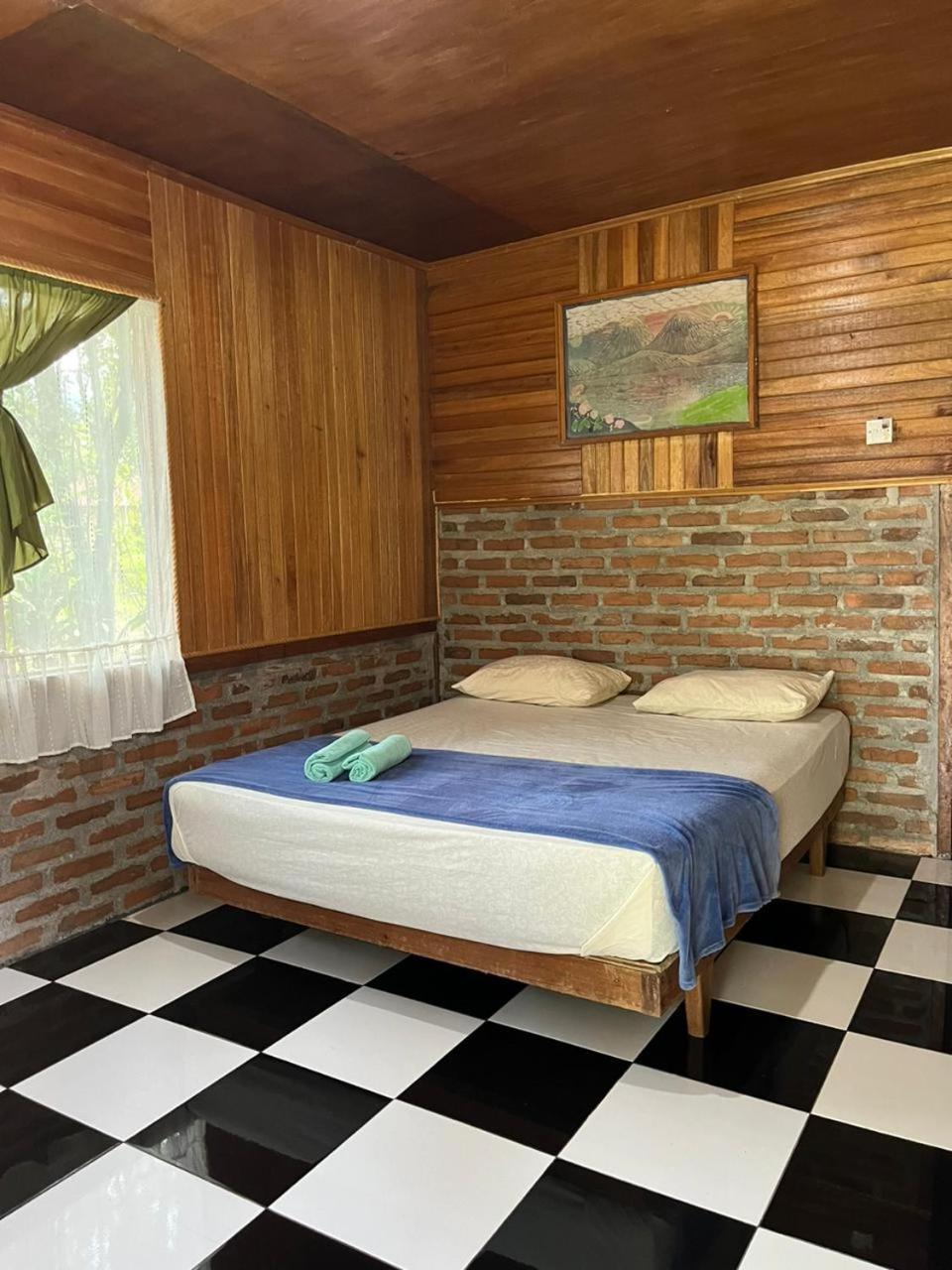 Eka'S Bungalows Maninjau Exterior foto